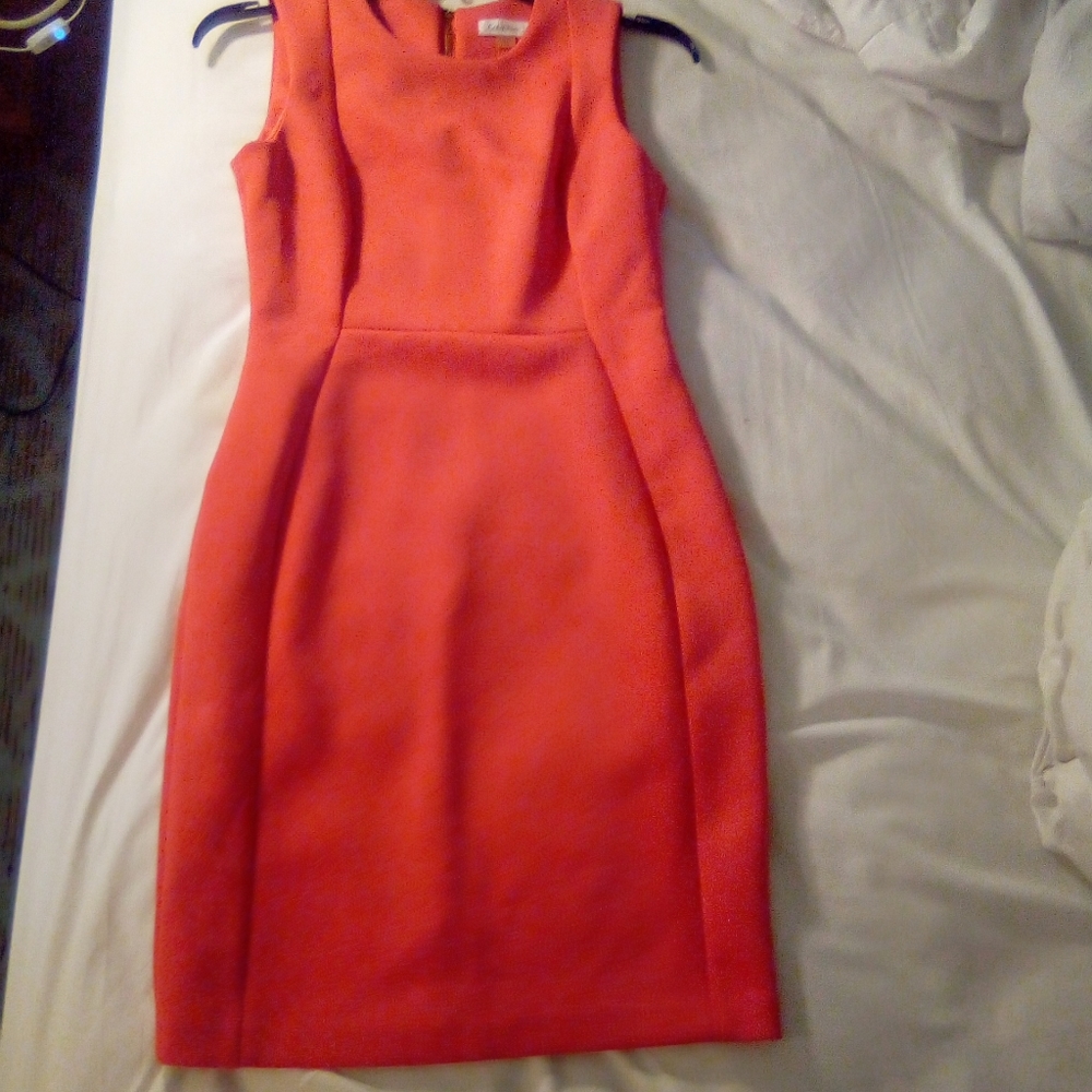 Sleeveless dress